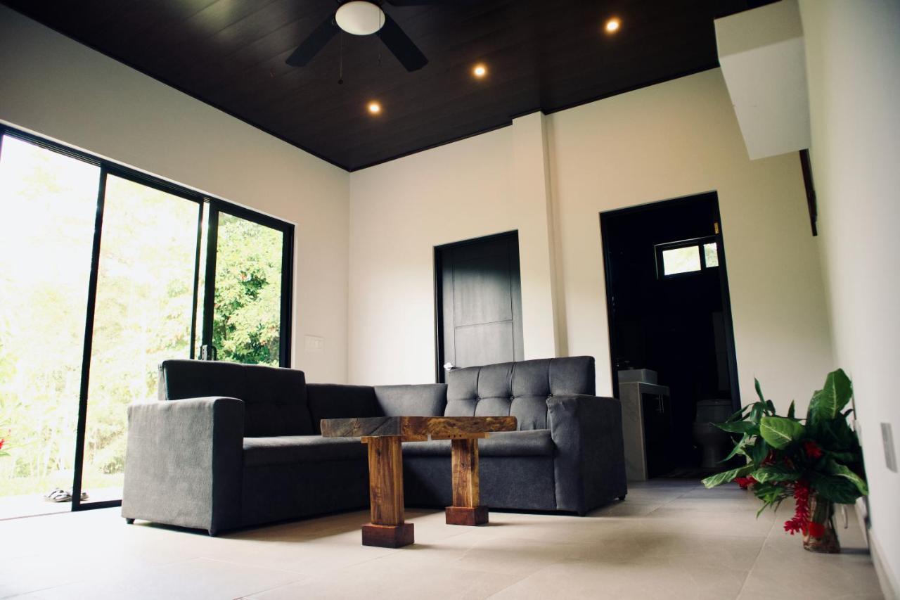 Jungle Home With King Beds -5 Minutes From The Beach Uvita Exterior photo